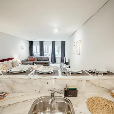 Guest Downtown Flats